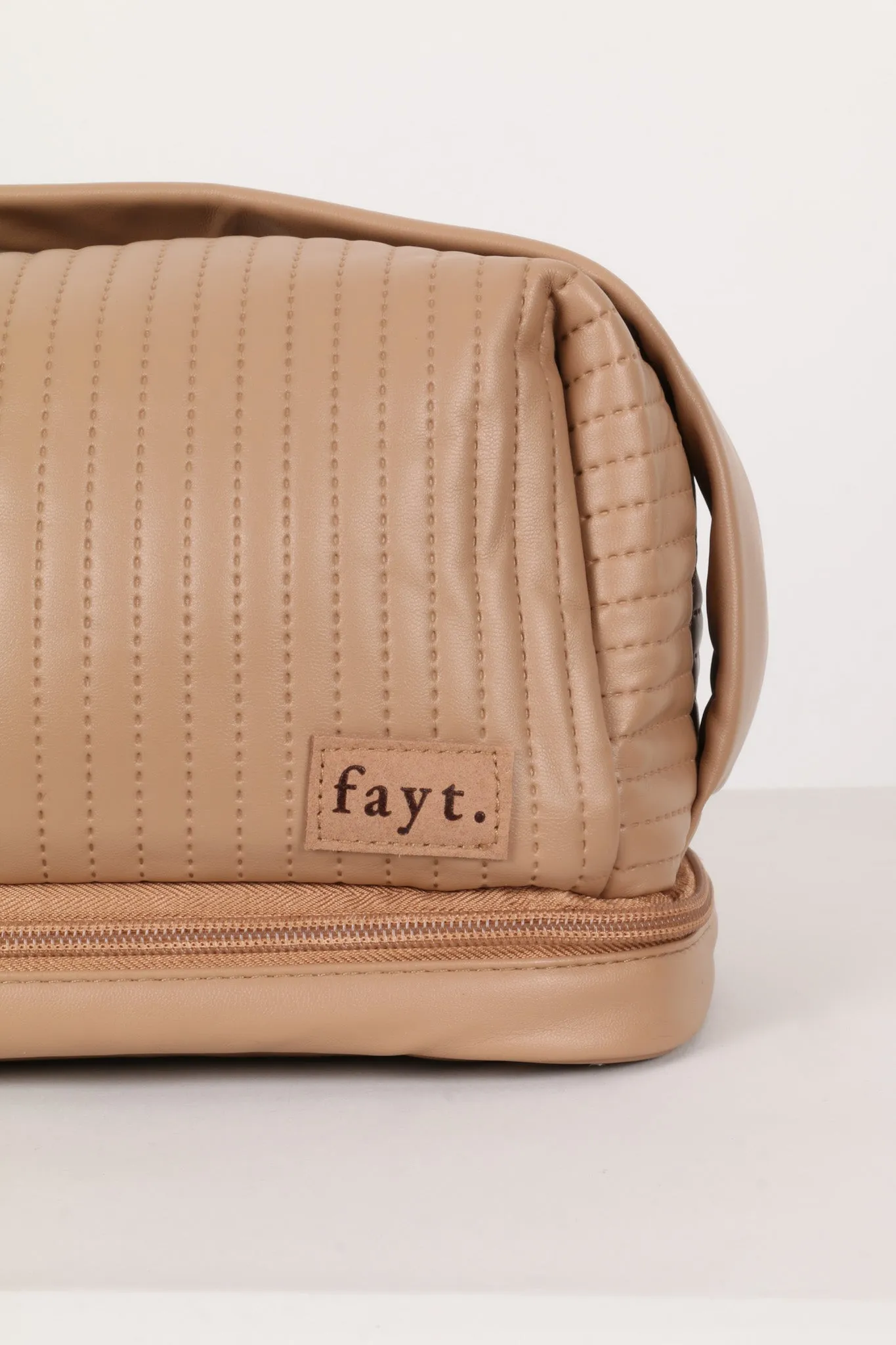 FAYT MAKEUP BAG COFFEE