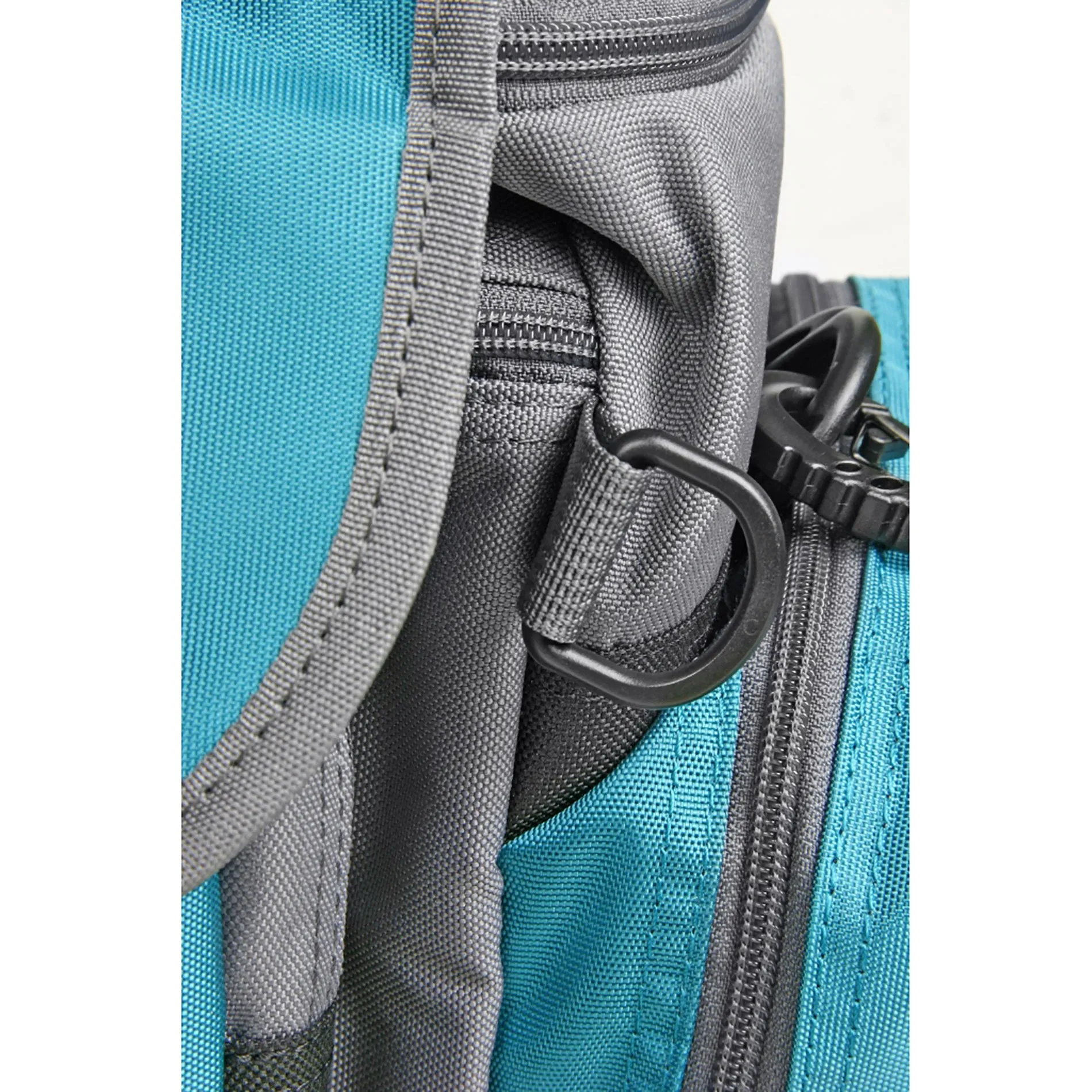 Fly Fishing equipment bag by Field & Fish