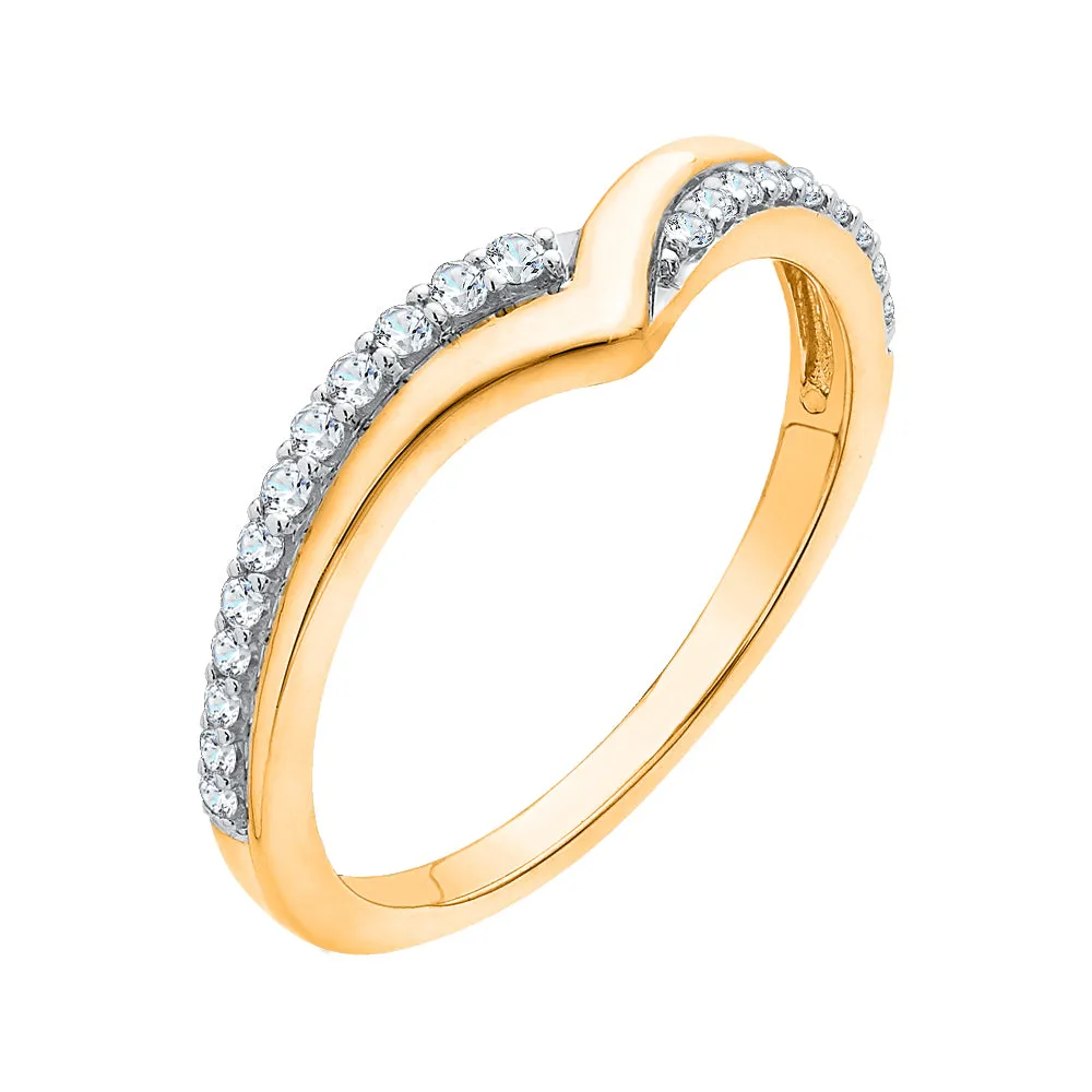 KATARINA Prong set Diamond V Curve Anniversary Ring (1/5 cttw)