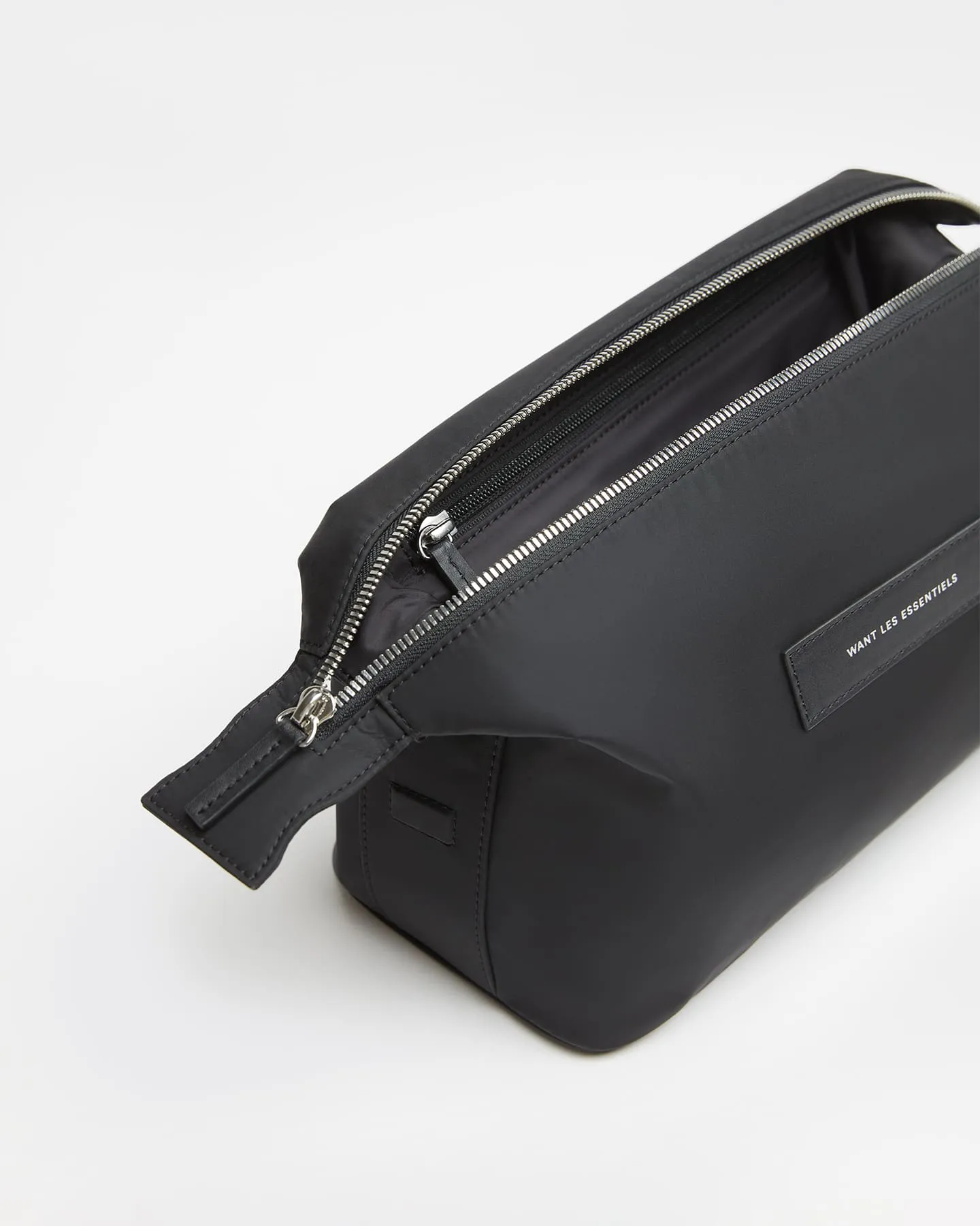 Kenyatta 2.0 Recycled Nylon Toiletry Bag