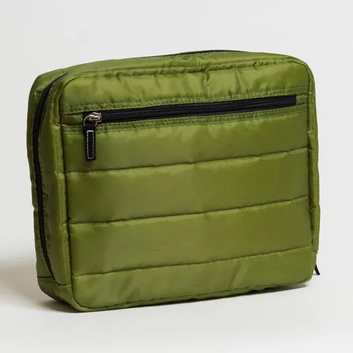 SCOUT - All-Inclusive Toiletry Bag - Green Puffer